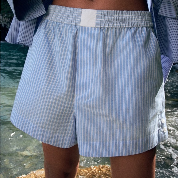🦋 Bloggers Favorite 🦋 Zara Top & Striped Patchwork Shorts Size M - Picture 10 of 16